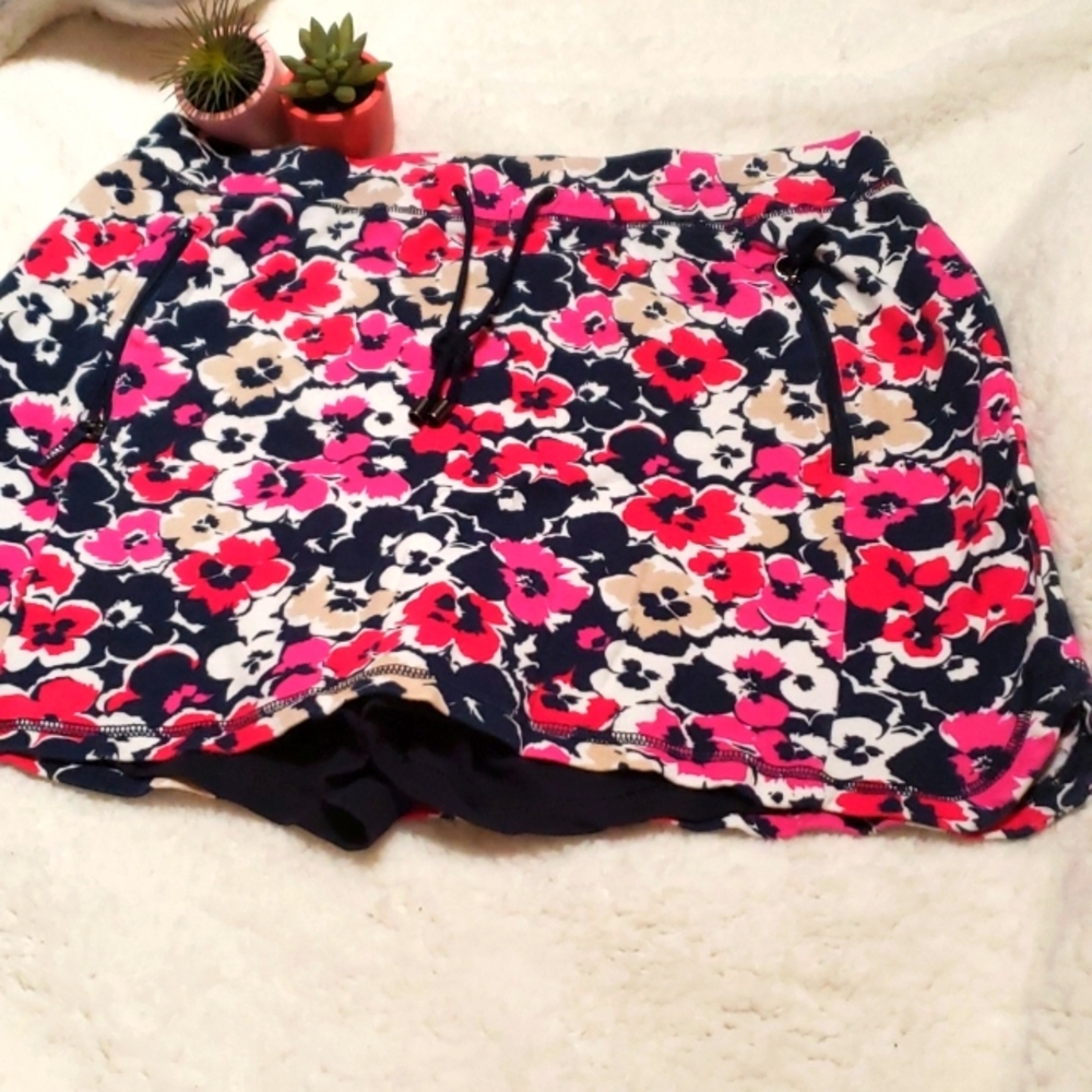 Jones New York skort